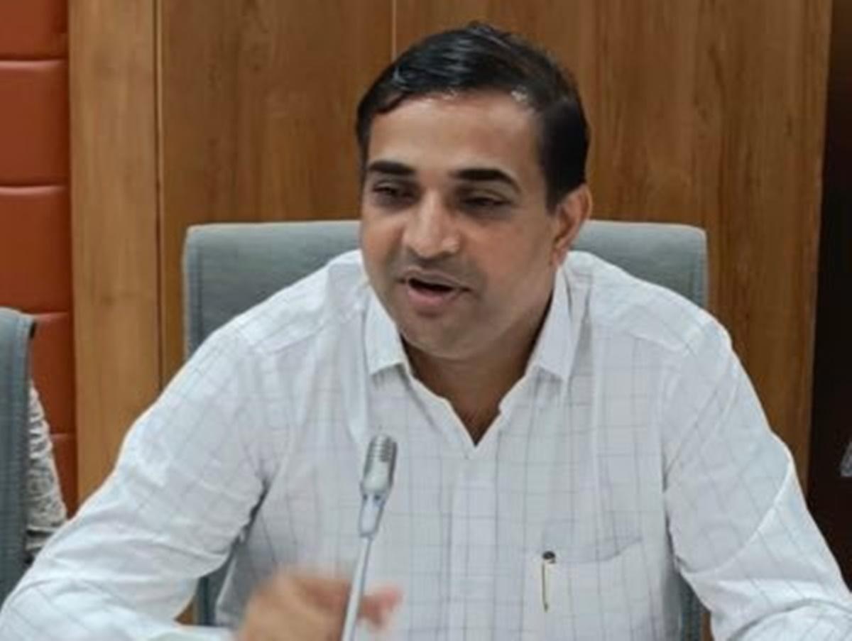 Political Profiles: Mahesh Anghan – Ward 3, Surat