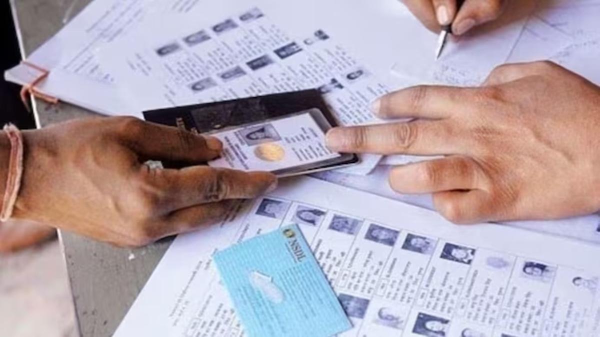 Elections: Over 1 Crore Suspicious Voters Detected In Uttar Pradesh; AI Audit Exposes Massive