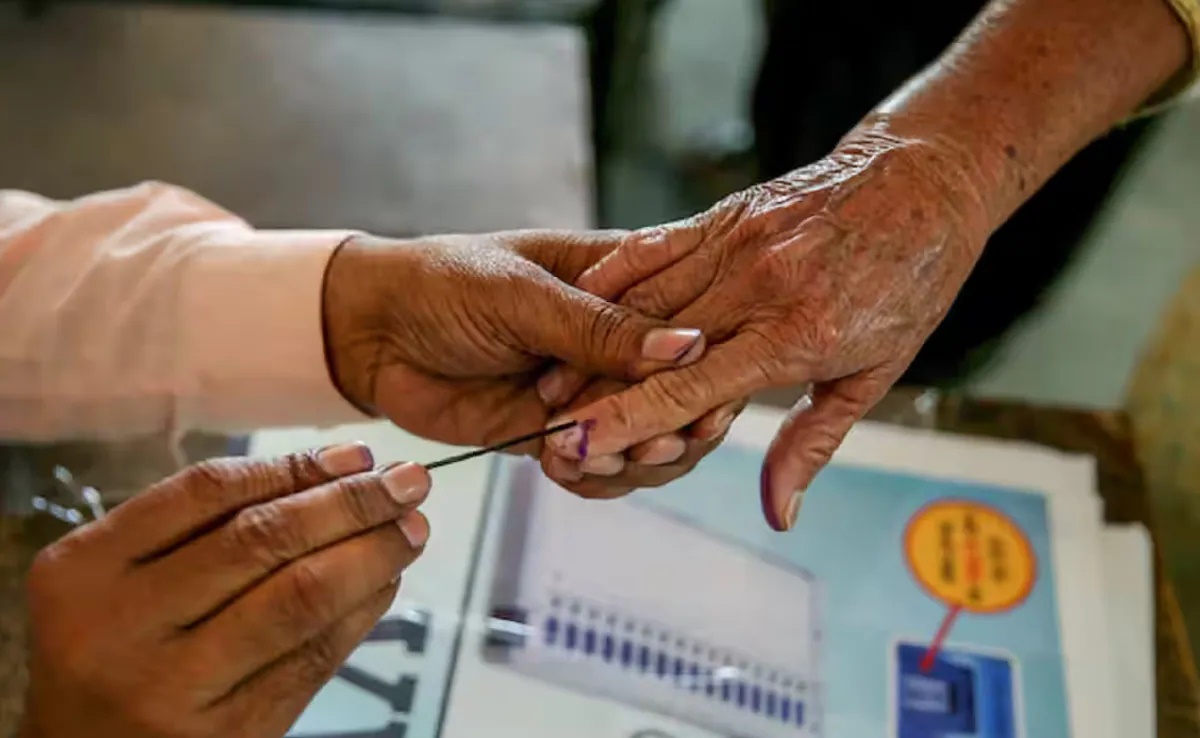 State Elections: EC Reschedules By-Polls In UP, Kerala And Punjab To November 20 Amid Concerns Over