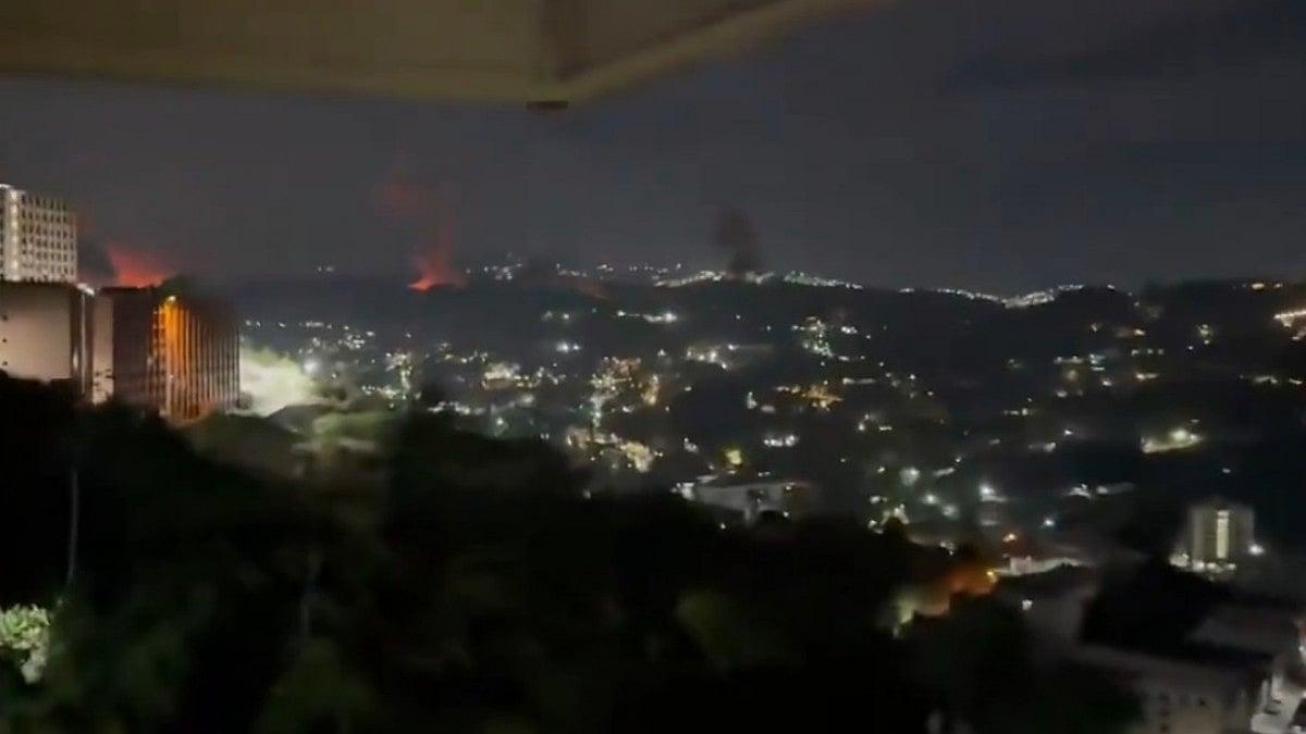 Image for 'Mystery Blasts Rock Caracas Near Military Base, Power Cuts Trigger Panic As US–Venezuela Tensions Simmer'